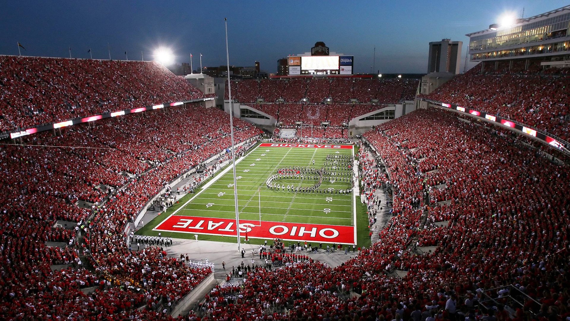 东契奇无解表现继续统治赛场，东契奇这么强